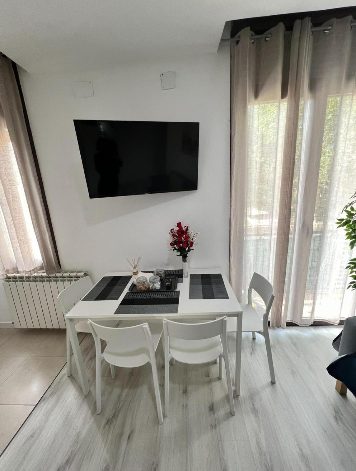 Empecinado 2 Personas Apartamento Alcalá de Henares Exterior foto